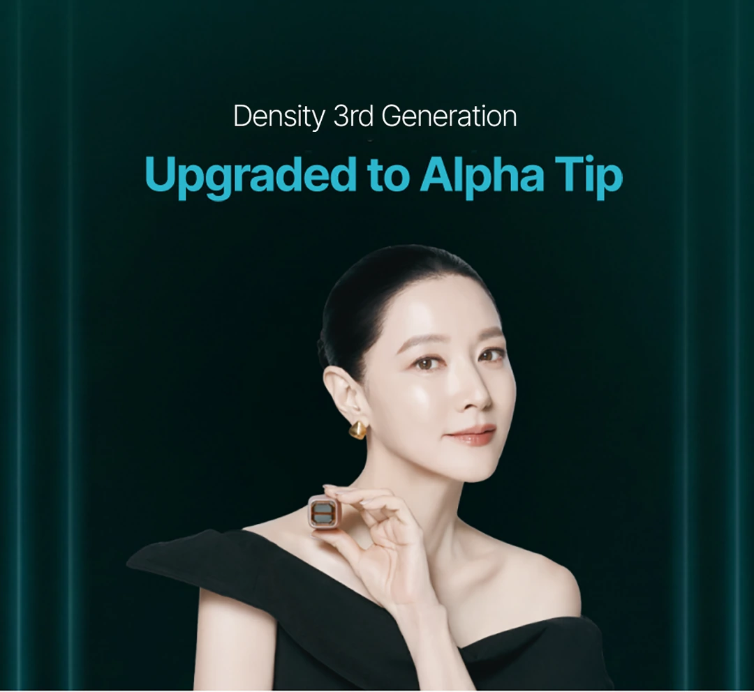 手持 Alpha Tip 的模特兒與 Density 主視覺